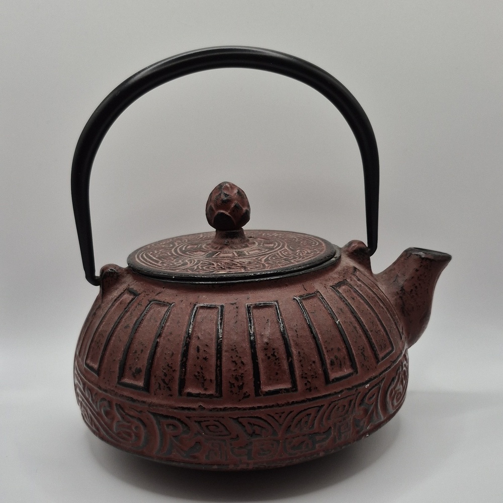 Cast Iron Tetsubin  tea pot signed
